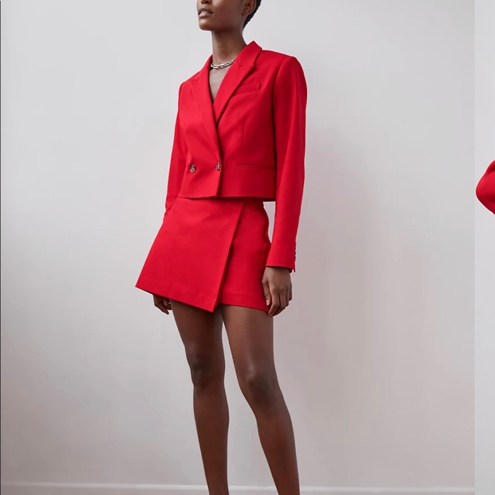 NWT Aritizia Babaton Madden Skirt in Red🍒